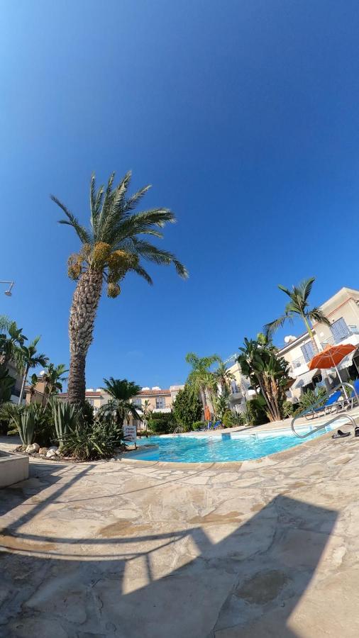Maya Paphos Exterior foto