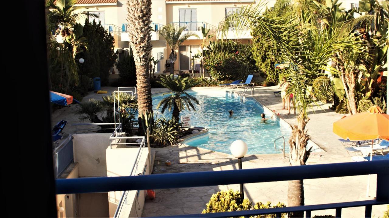 Maya Paphos Exterior foto