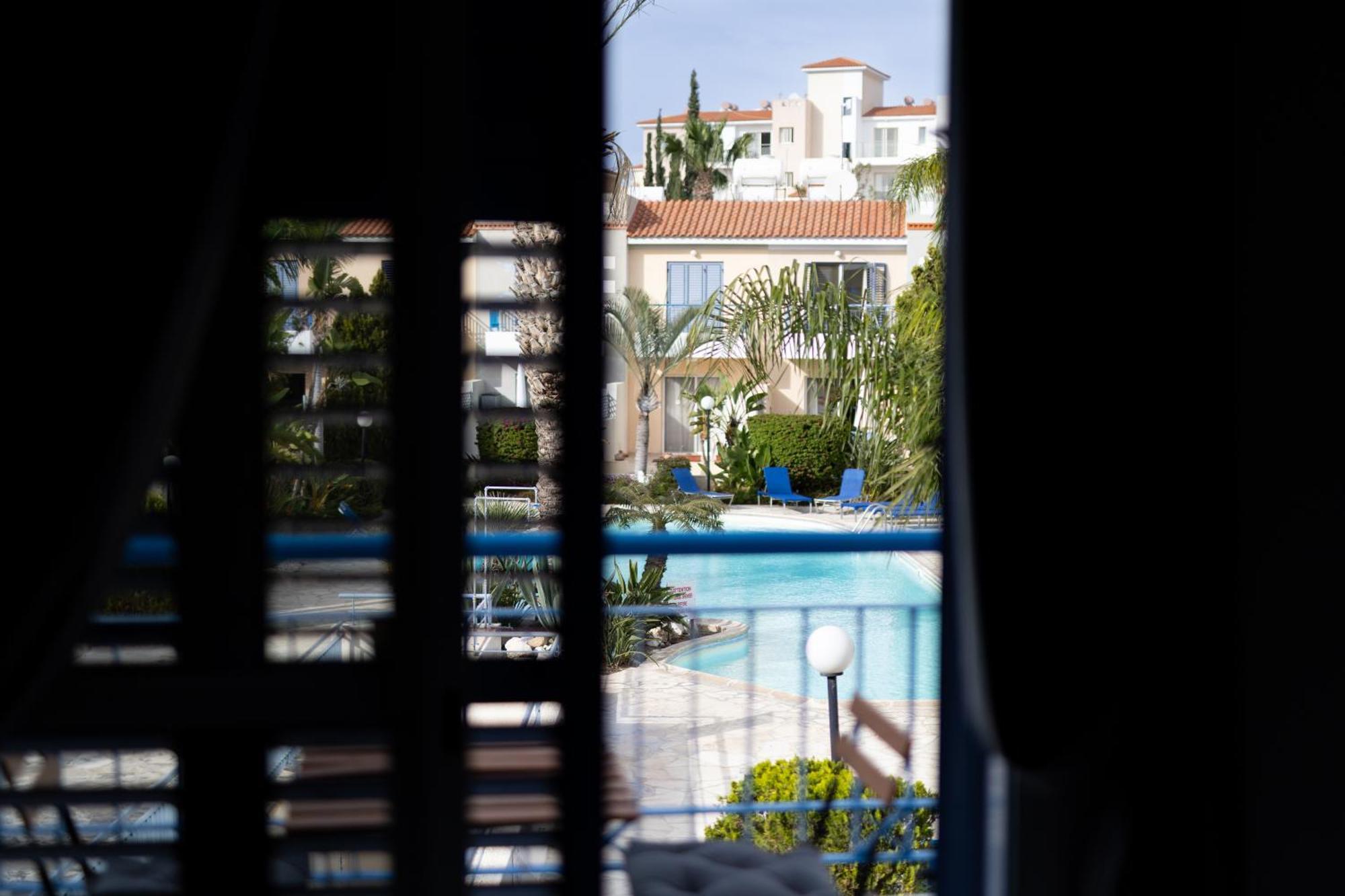 Maya Paphos Exterior foto